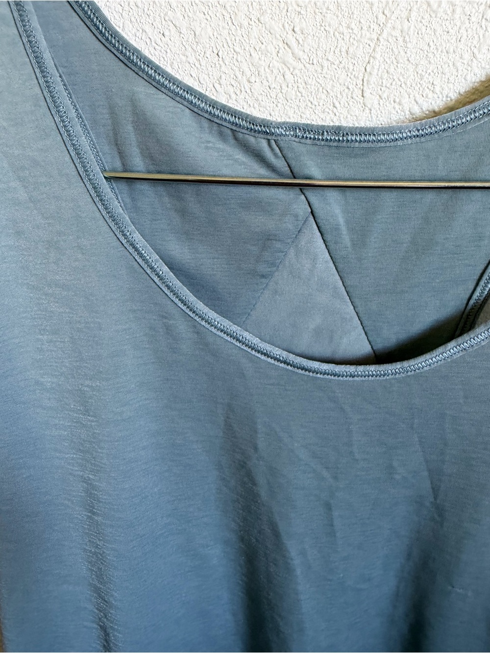 lululemon athletica tank top space size 6 blue color